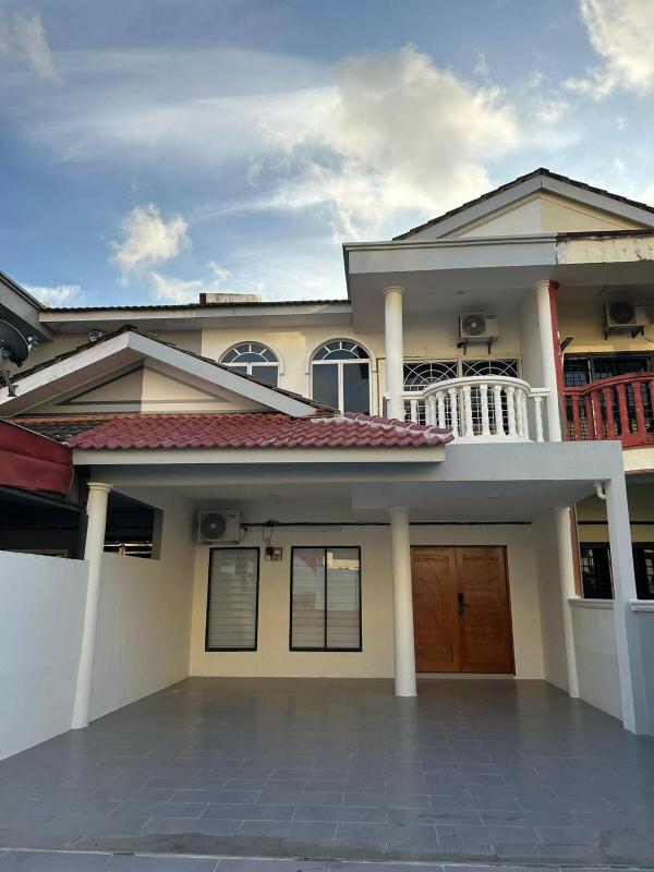 T2 House Kuantan - image 1