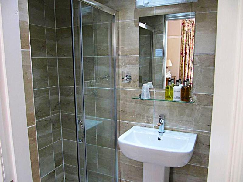 Superior Suite - First Floor image 4