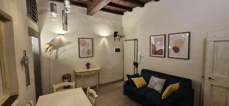 San Frediano Hideaway near Ponte Vecchio - image 9