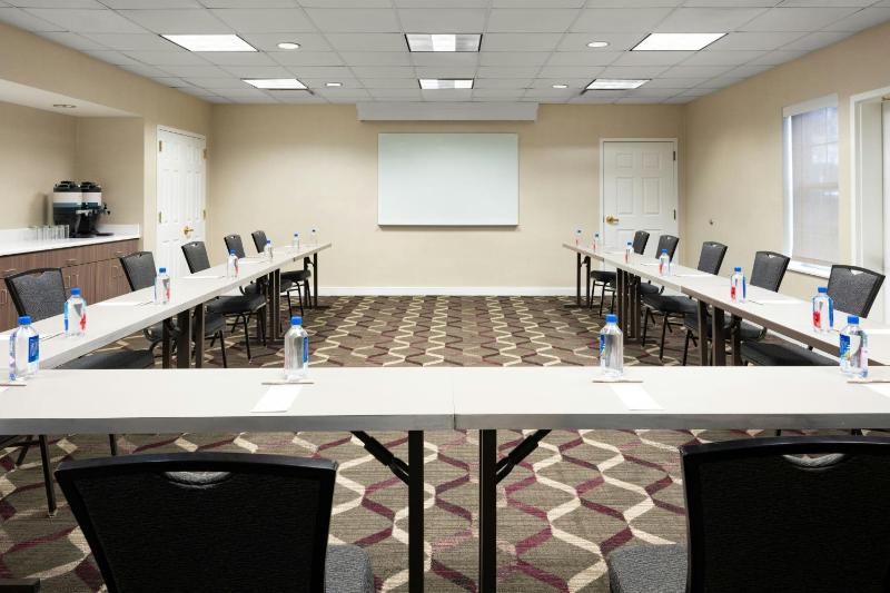 Residence Inn by Marriott Tampa Westshore/Airport - image 10