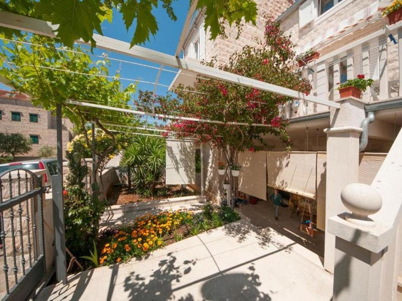 Apartment Anec - image 12