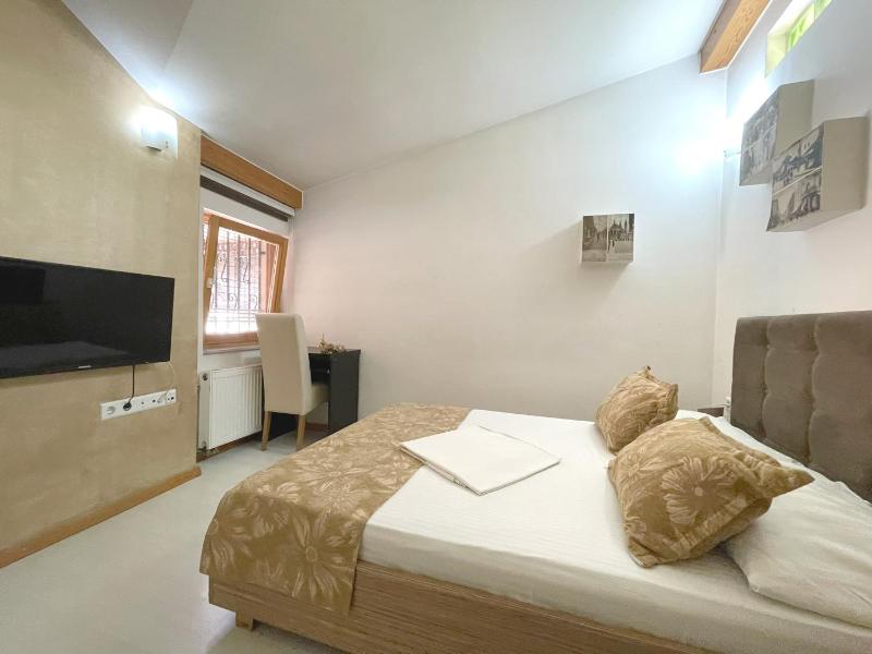 Single Room image 1