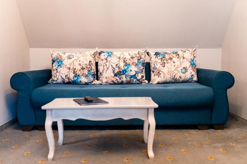 Deluxe Suite image 1