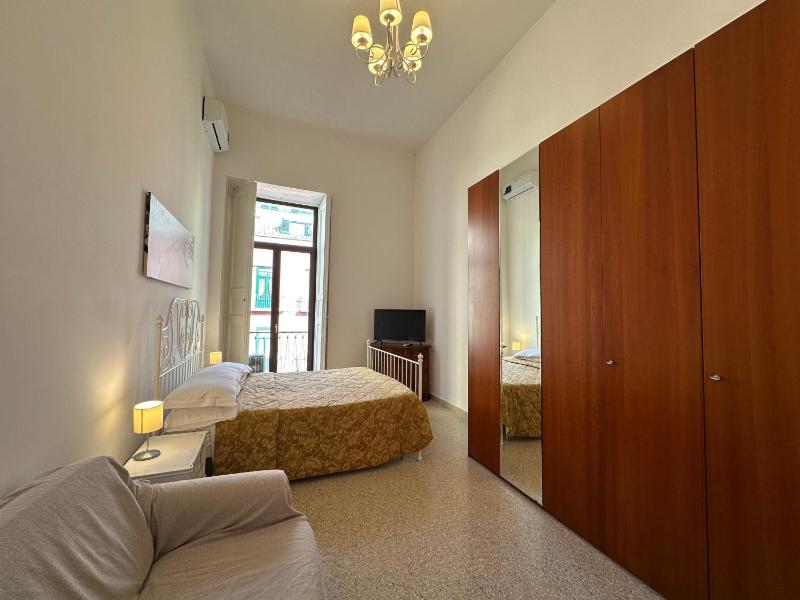 Plaza Apartment - image 3