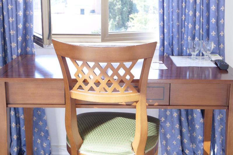 Double or Twin Room with Sea View image 4