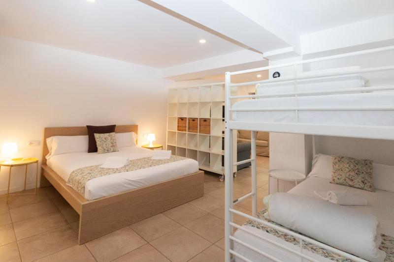 BET Apartments - Abastos Apartments - image 1