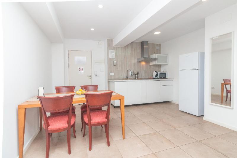 BET Apartments - Abastos Apartments - image 7