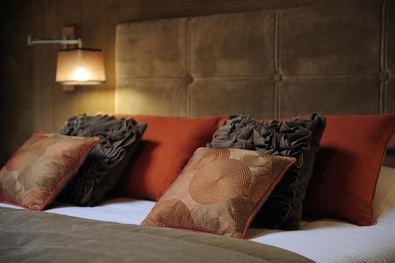 Comfort Double Room - Castle image 4