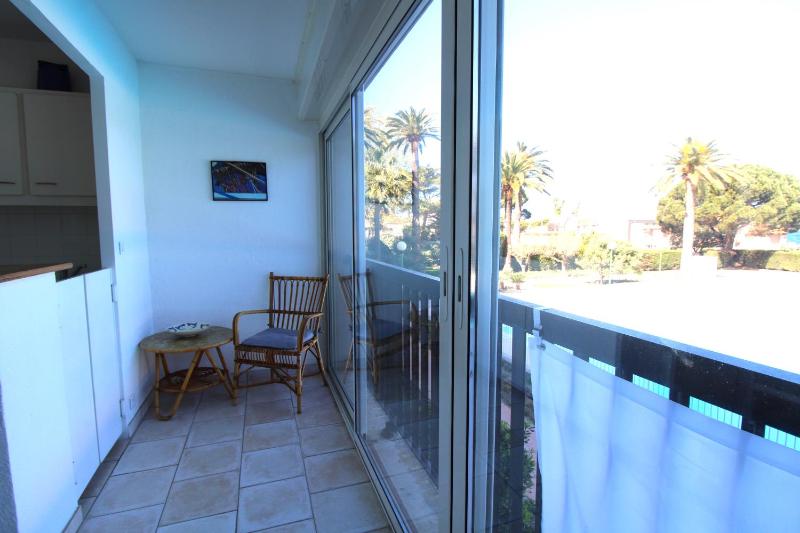 TROPCOQ - Au coeur de St-Tropez - Studio cabine pour 2 personnes - image 17