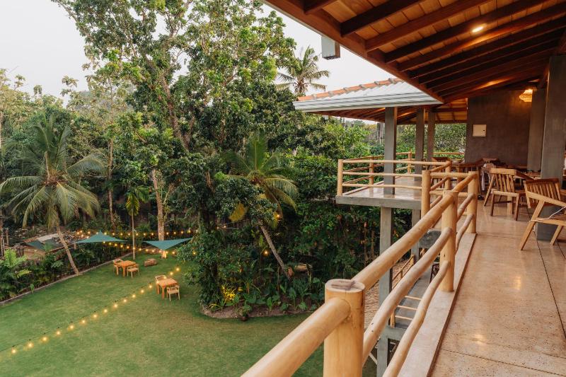 Blue Waves Surf House - Jungle Villa - image 16