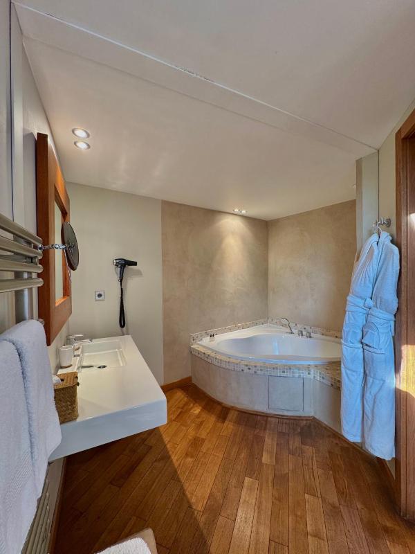 Prestige Room with Terrace image 3
