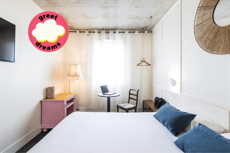 Superior Pop Double Room image 2