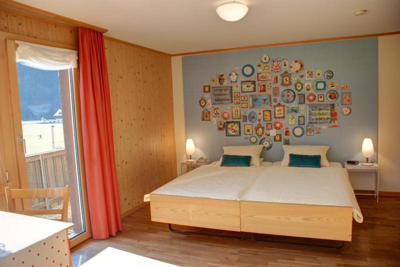 Large Double Room image 2