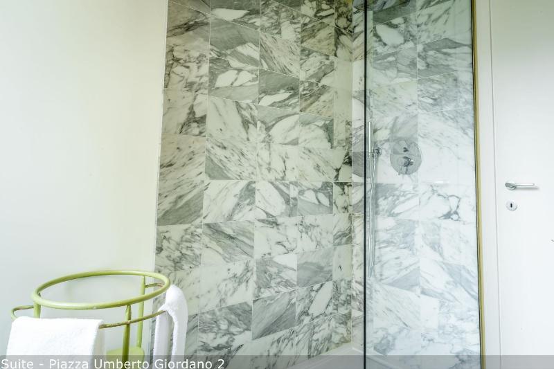 Suite - Piazza Umberto Giordano 2 image 4
