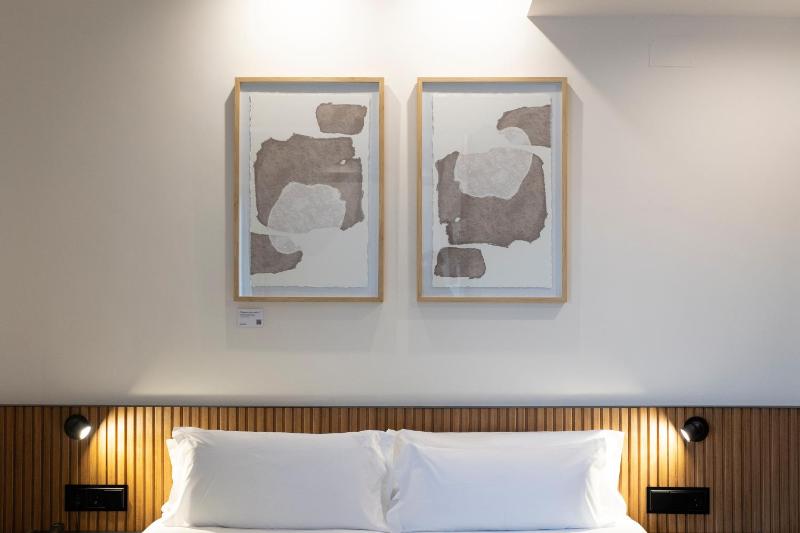 Superior Double Room image 2