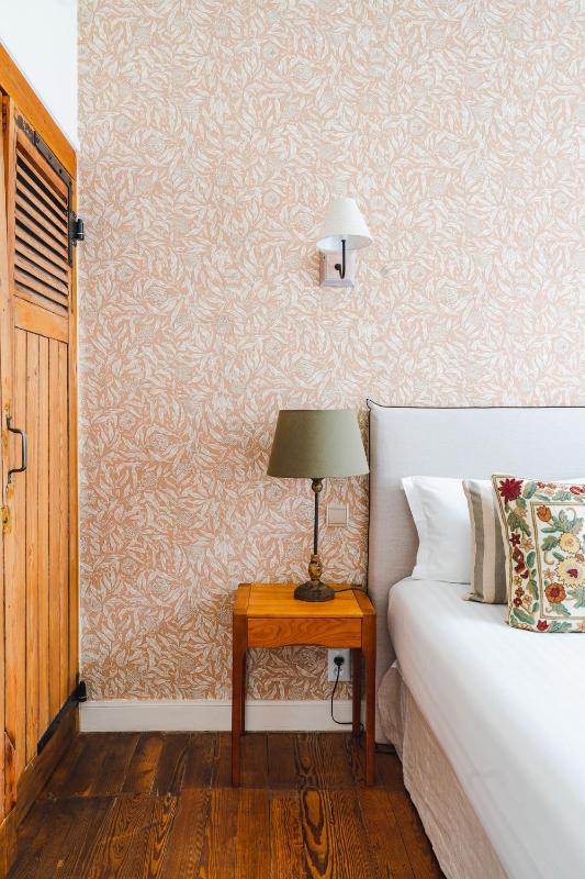 Comfort Double Room with Balcony image 4