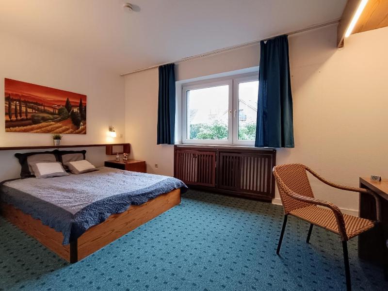Double Room image 1