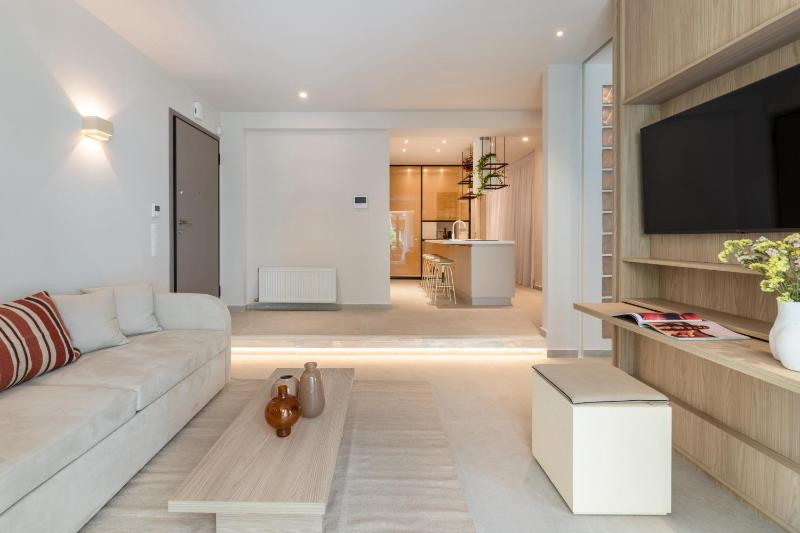 Culture Retreat Apartments near Archaeological Museum by Upstreet - image 7