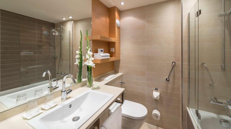 Superior Double Room image 3
