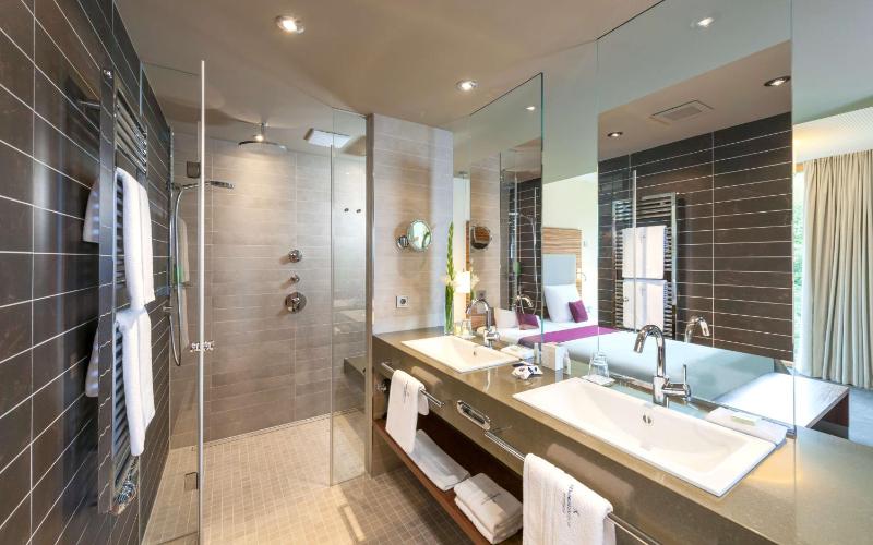 Junior Suite image 1