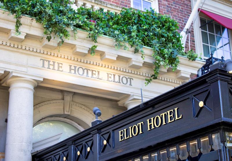 The Eliot Hotel - image 10