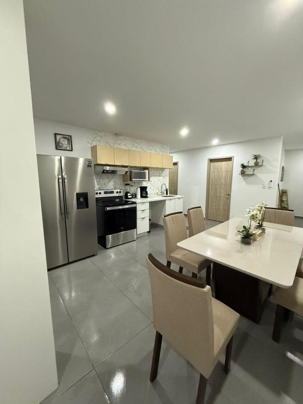 Paradise Apartment at Gallerias Escalon - image 13
