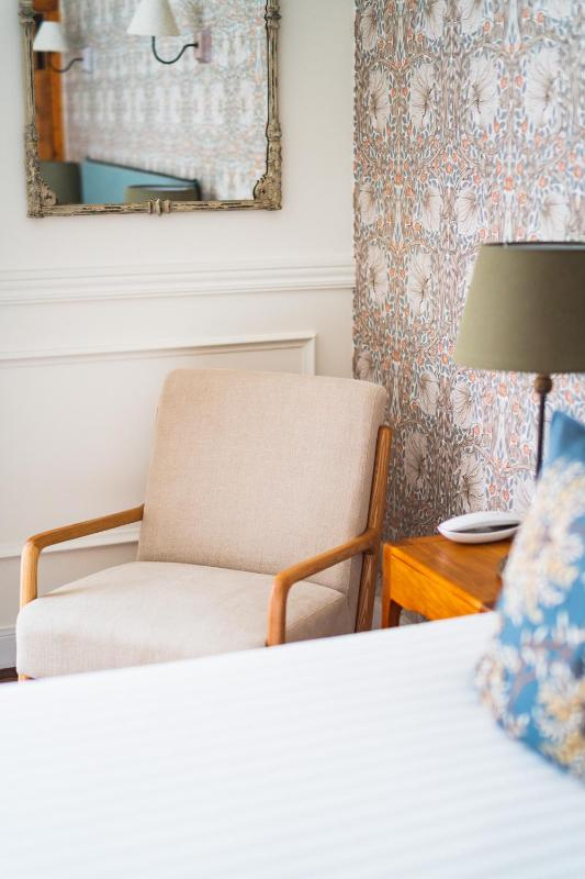 Comfort Double Room with Balcony image 3