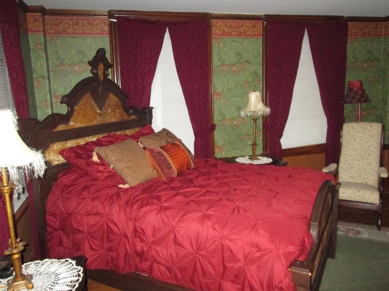 Double Room image 2