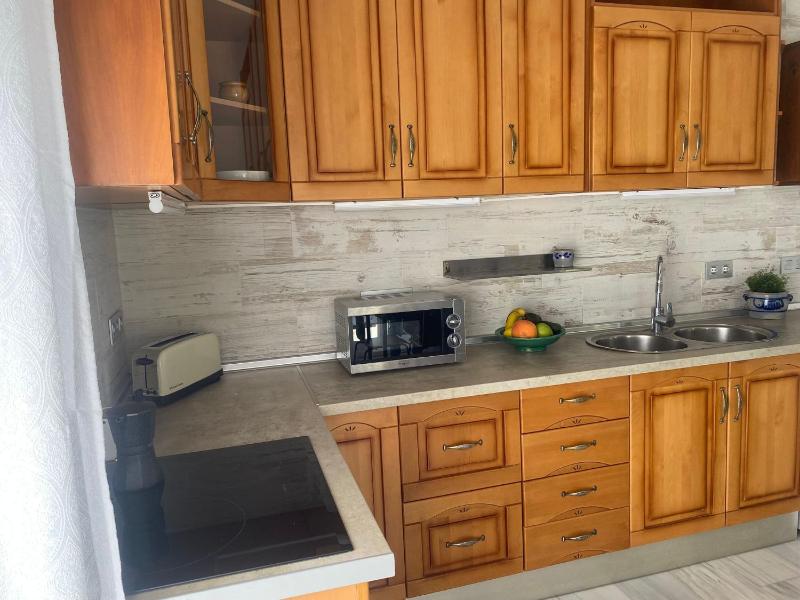 Casa Evelyn C Spainsunrentals - image 2