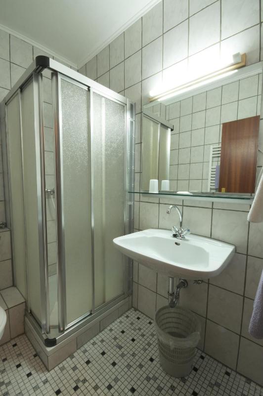 Single Room with Balcony image 3