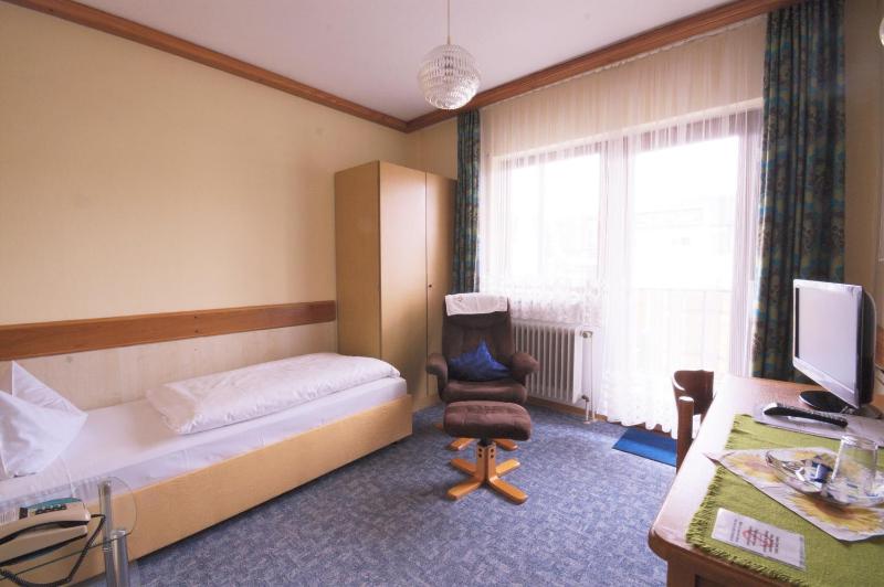 Single Room with Balcony image 1