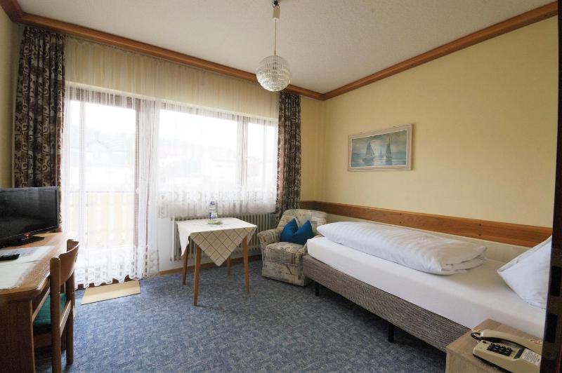 Single Room with Balcony image 2