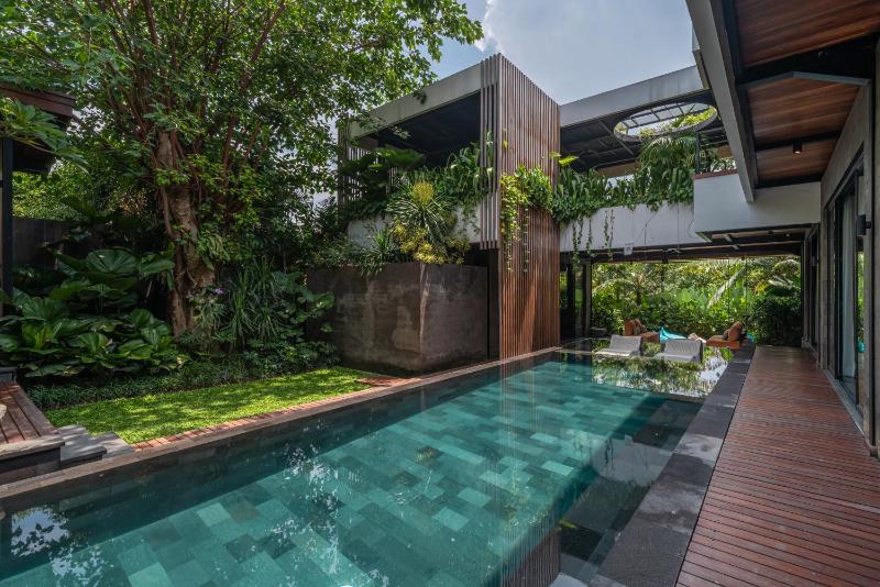 Yeh Gangga - HUGE 8BR 21max 3Pools Sauna Gym BBQ Rooftop! - image 14