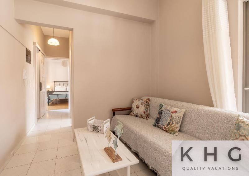 One-Bedroom Apartment image 2
