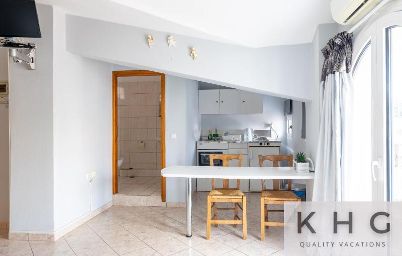 One-Bedroom Apartment with Balcony image 3