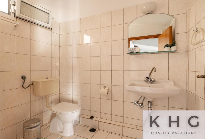 One-Bedroom Apartment with Balcony image 2