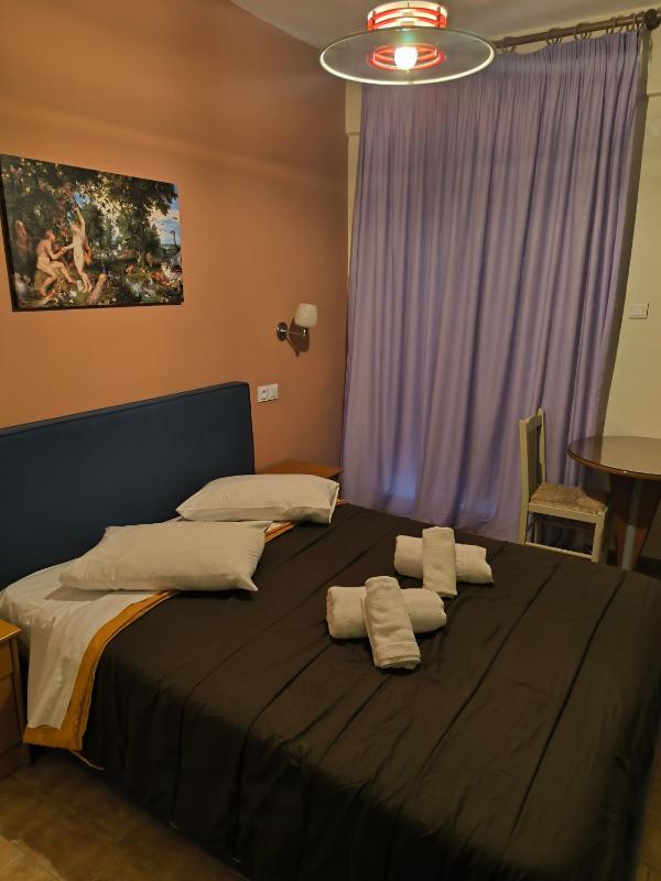 Triple Room with Garden View image 1