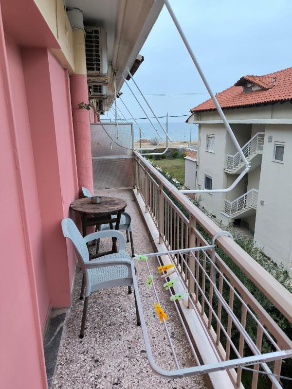 Triple Room with Garden View image 3