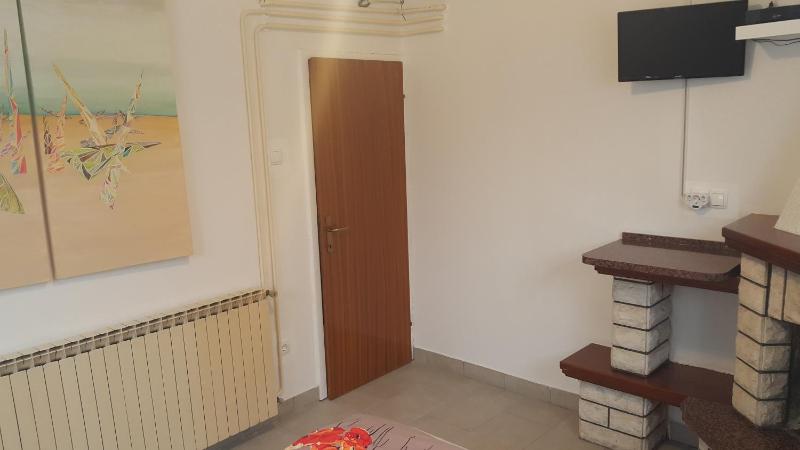 Double Room with Private Bathroom image 2