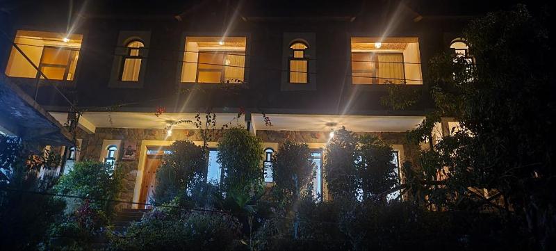 Roha Family Gust House - image 12