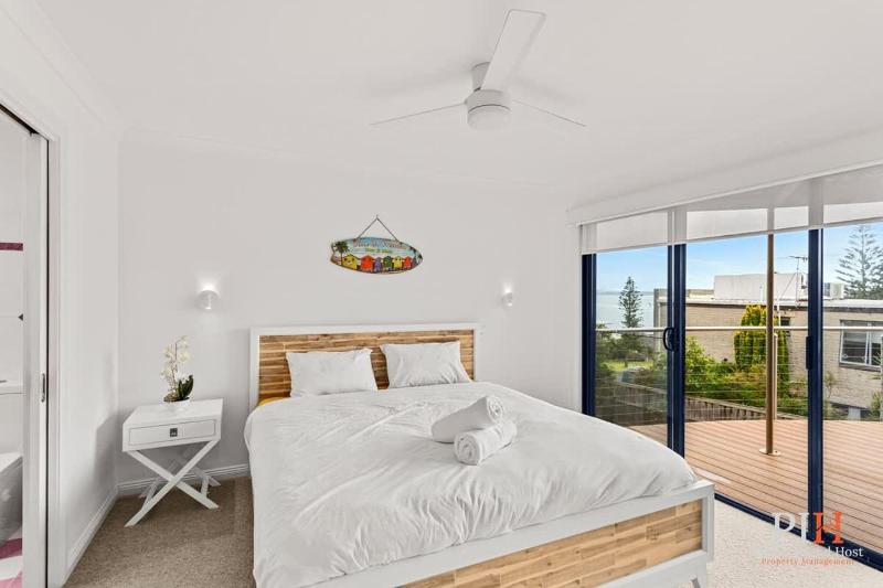 Amazing Location with Ocean View - image 21