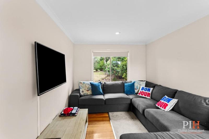 Cozy Home in Cowes sleeps 7 - image 18