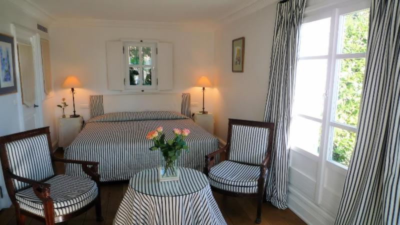 Prestige Room Terrace image 2