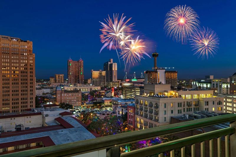 Courtyard by Marriott San Antonio Riverwalk - image 29