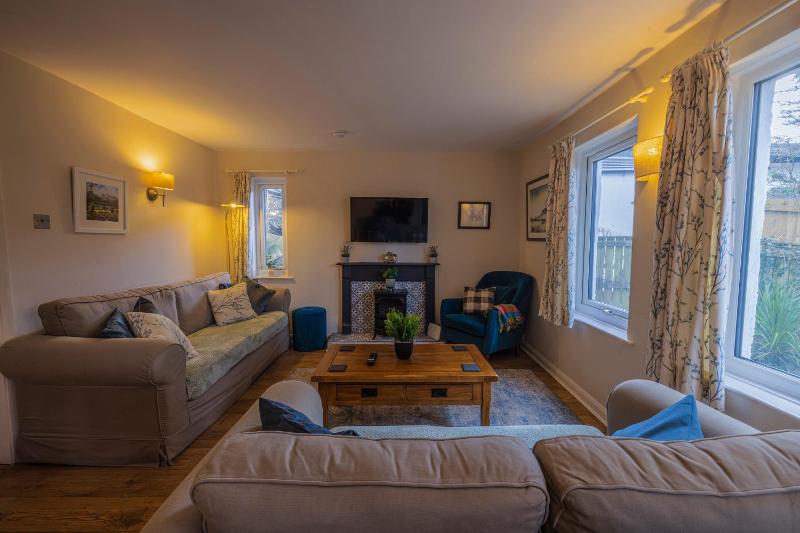 Holly Cottage - image 19