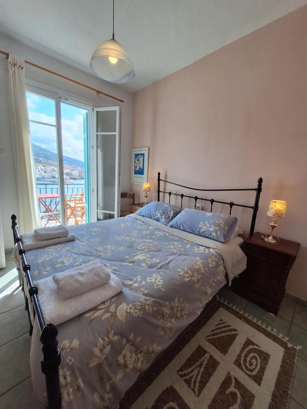 Double or Twin Room with Sea View image 2