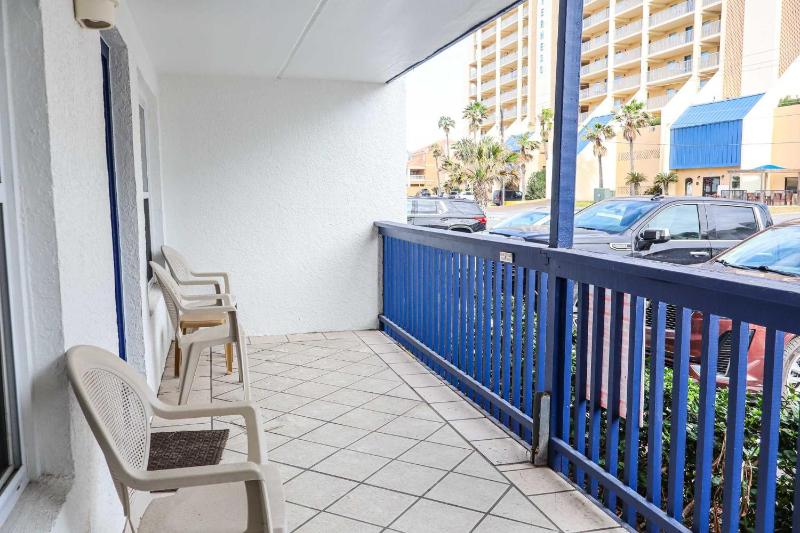 SURFSIDE II 107 condo - image 16