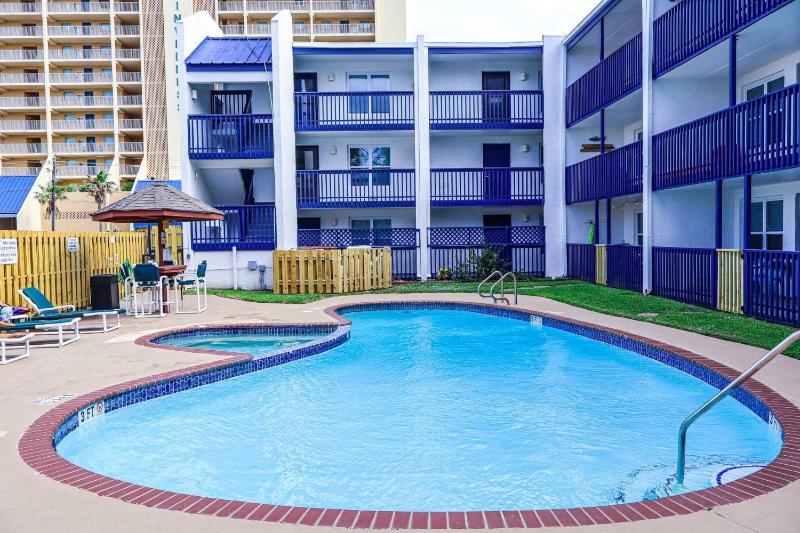 SURFSIDE II 107 condo - image 17