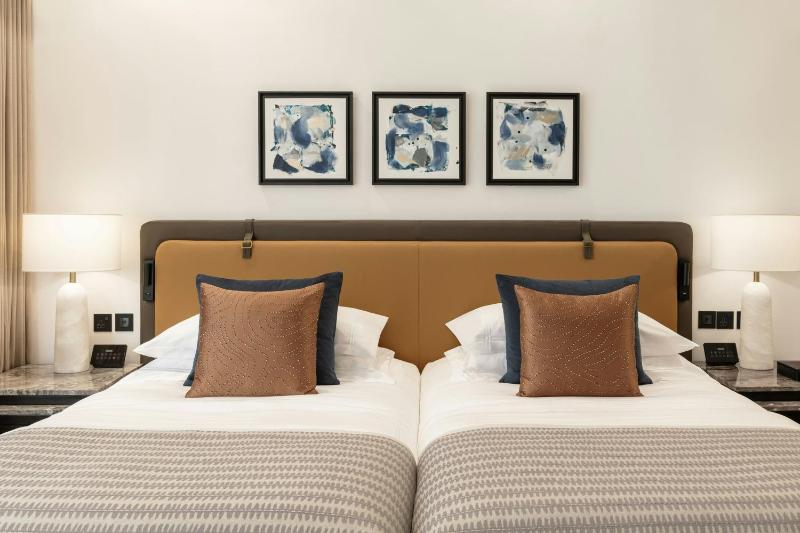 Deluxe Room With Complimentary Resort Beach & Pool Access, Guest room, 2 Twins image 4