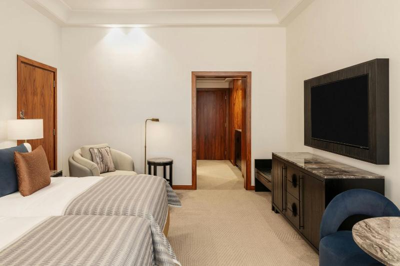Deluxe Room With Complimentary Resort Beach & Pool Access, Guest room, 2 Twins image 3